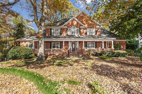 6160 Wellington Ct, Cumming, GA 30040