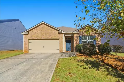 2017 Sawgrass Dr, Hampton, GA 30228