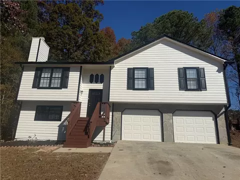 6320 Littleton Dr, Union City, GA 30291