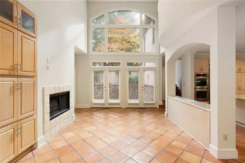 6010 Heards Dr, Sandy Springs, GA 30328 photo 22
