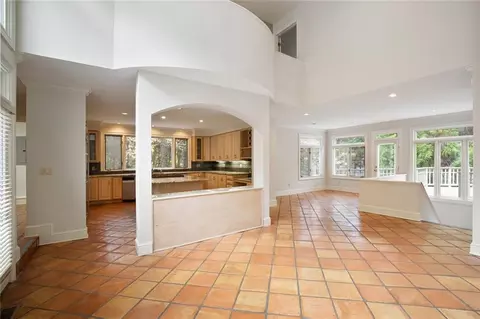6010 Heards Dr, Sandy Springs, GA 30328 photo 20