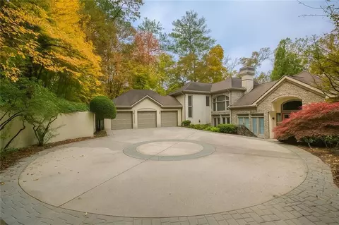 6010 Heards Dr, Sandy Springs, GA 30328