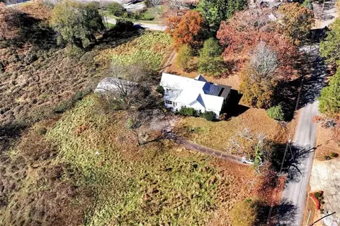 283 Yonah St, Cornelia, GA 30531 photo 12