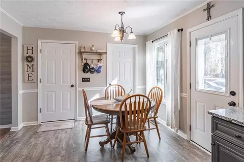 Entry Way - 867 Windward Rd, Winder, GA 30680 photo 2 of 3