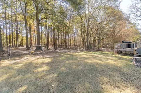 Exterior - 867 Windward Rd, Winder, GA 30680 photo 7 of 9