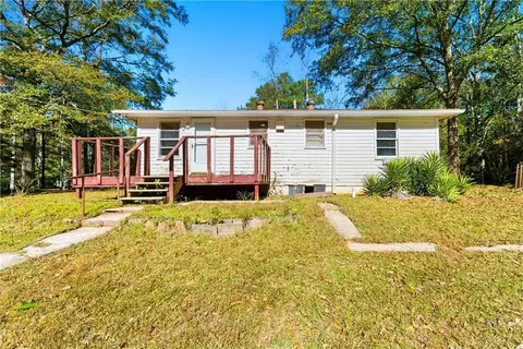 Exterior - 15 Dixie Dr, Stockbridge, GA 30281 photo 4 of 9