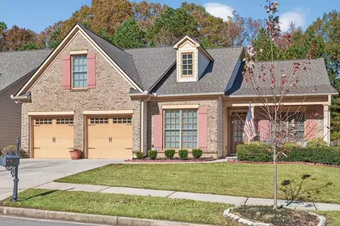 1717 Willoughby Dr, Buford, GA 30519