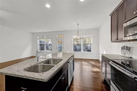 Kitchen - 3920 Augustine Pl, Rex, GA 30273 photo 1 of 4