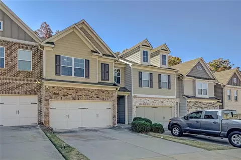 Exterior - 3920 Augustine Pl, Rex, GA 30273 photo 3 of 5