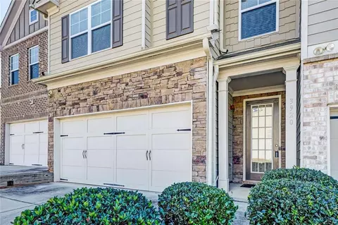 3920 Augustine Pl, Rex, GA 30273