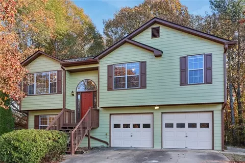 572 Caseys Xing, Winder, GA 30680
