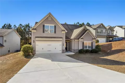 Exterior - 1995 Villa Spring Ct, Dacula, GA 30019 photo 3 of 7