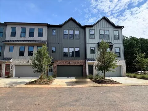 635 Firefly Cir #35, Alpharetta, GA 30009