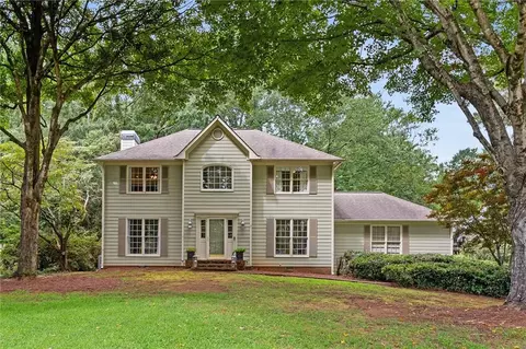 1056 Dunhill Dr SE, Marietta, GA 30067