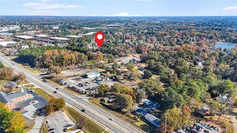 4196 Taylor Rd, Duluth, GA 30096 photo 9