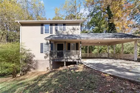 3518 Mansfield Ln, Snellville, GA 30039