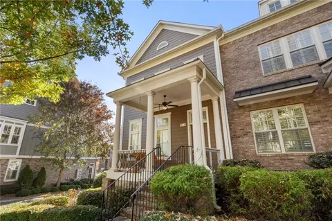 813 E Avenue Ave NE, Atlanta, GA 30312