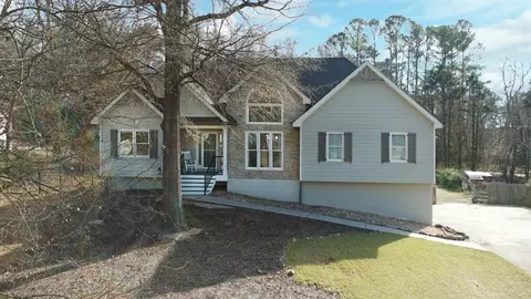 302 Bennett Farms Ct, Acworth, GA 30102