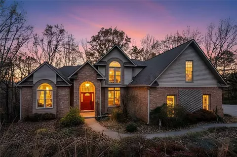 6720 Molly View Pt, Cumming, GA 30041
