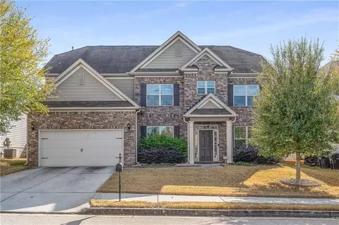 105 Hamilton Pointe Dr, Mcdonough, GA 30253