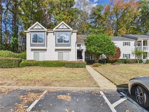 32 Rumson Ct SE, Smyrna, GA 30080