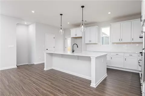 648 Devon Aly, Acworth, GA 30102 photo 4