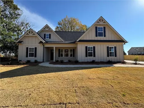 1612 Pickens St, Ball Ground, GA 30107