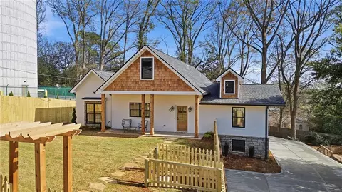 542 Sugar Hill Dr NW, Marietta, GA 30060