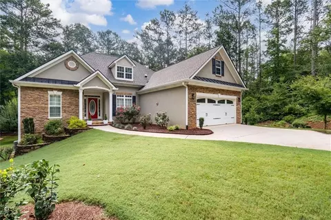 1409 Northgate Dr, Villa Rica, GA 30180