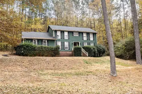 4 The Trl, Lindale, GA 30147