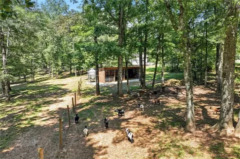 731 Borders Rd, Commerce, GA 30530 photo 9
