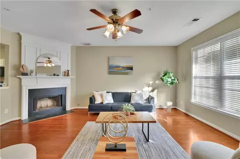 2040 Whitestone Pl, Alpharetta, GA 30005