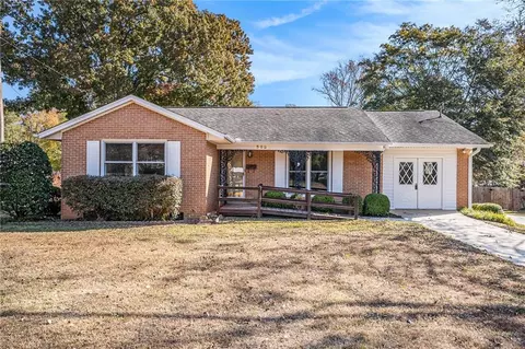 308 Moye St, Barnesville, GA 30204