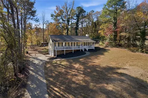 223 Hickory Ln, Canton, GA 30115