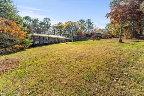 Exterior - 111 Meadow Ln, Calhoun, GA 30701 photo 10 of 12