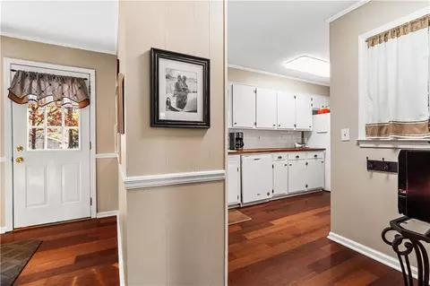 Entry Way - 111 Meadow Ln, Calhoun, GA 30701 photo 1 of 3