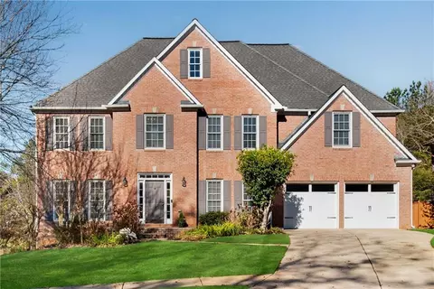 161 Brook Ln, Roswell, GA 30075