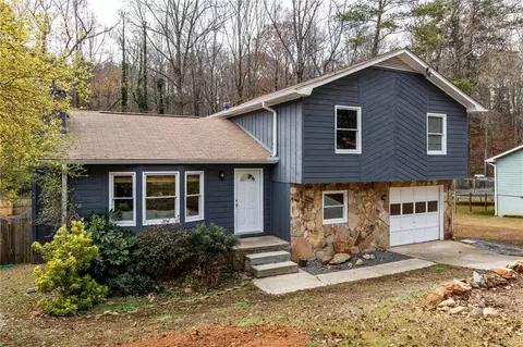 Exterior - 3169 Dover Dr, Duluth, GA 30096 photo 2 of 7