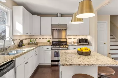 Kitchen - 3169 Dover Dr, Duluth, GA 30096 photo 1 of 4