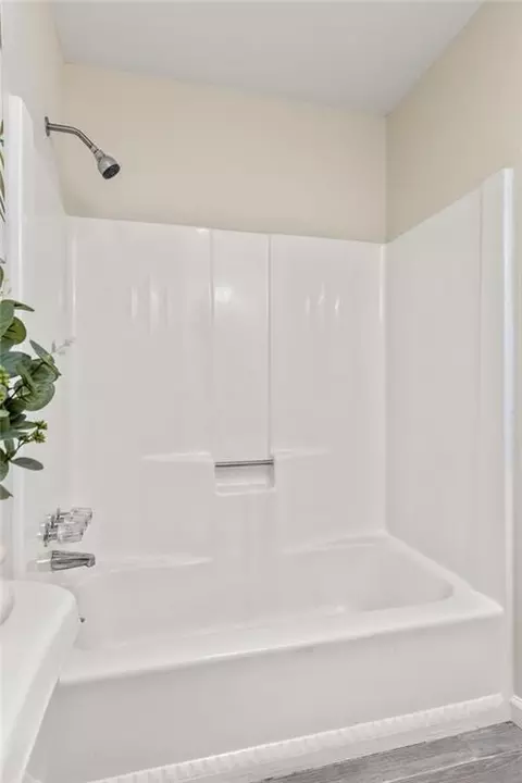 Bath - 3169 Dover Dr, Duluth, GA 30096 photo 4 of 4