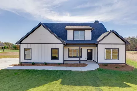 102 Creek Stone Dr, Hartwell, GA 30643