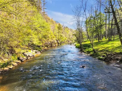003 Swan Bridge Rd, Talking Rock, GA 30175