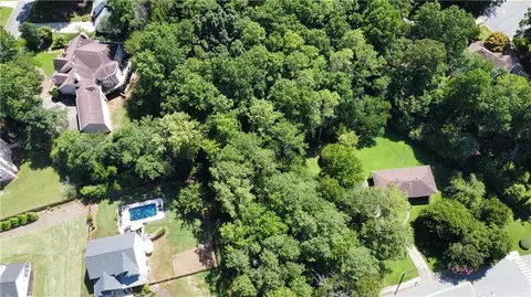 803 Chestnut Hill Rd SW, Marietta, GA 30064
