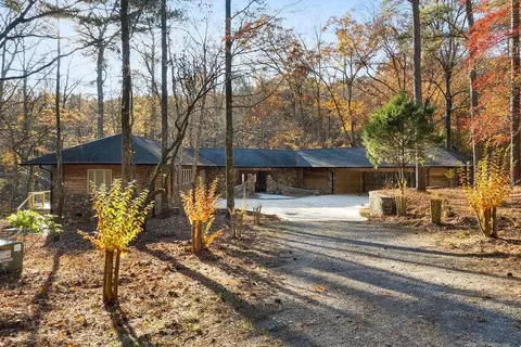 3289 Floyd Springs Rd NE, Armuchee, GA 30105