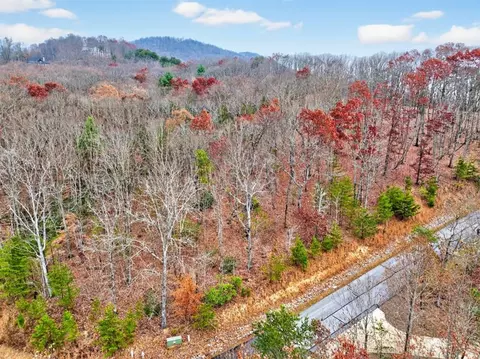 APT 185 Northshore Drive, Cleveland, GA 30528