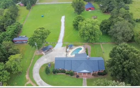3400 N Sharon Church Rd N, Loganville, GA 30052
