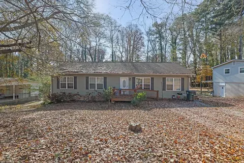 4005 Knightsbridge Rd NW, Kennesaw, GA 30144