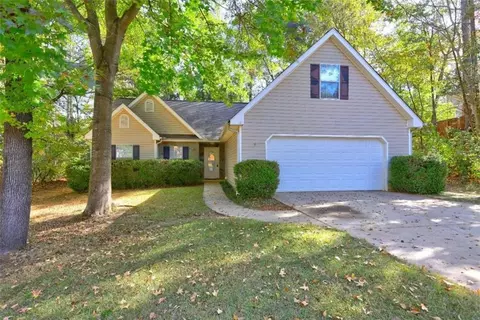 9184 Melody Ct, Covington, GA 30014