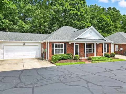 509 Courtyard Way, Woodstock, GA 30189