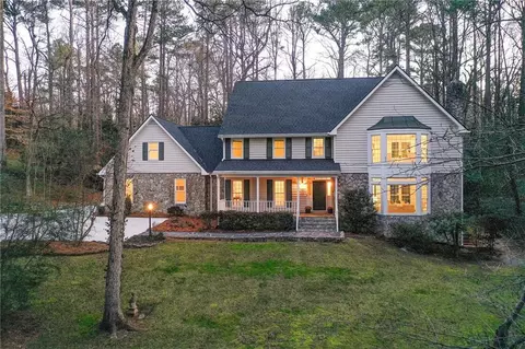 200 Cameron Ridge Dr, Atlanta, GA 30328